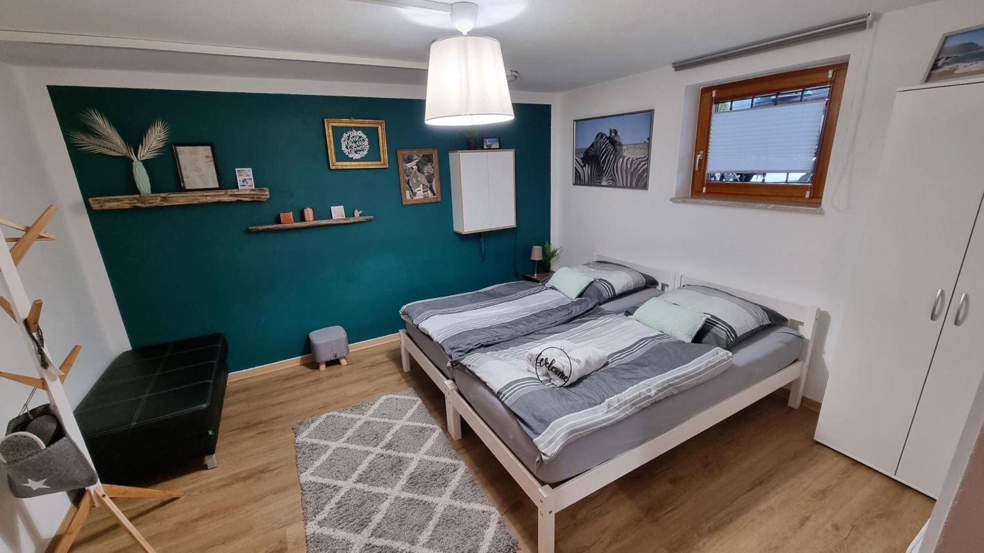 Ruhige, Modern Eingerichtete 2 Zimmer Wohnung Im Untergeschoss Eines Zweifamilienhauses Hildrizhausen Exterior photo